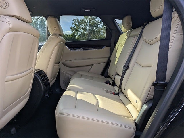 2017 Cadillac XT5 Base