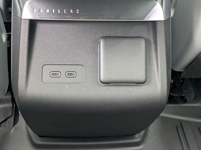 2024 Cadillac LYRIQ Sport