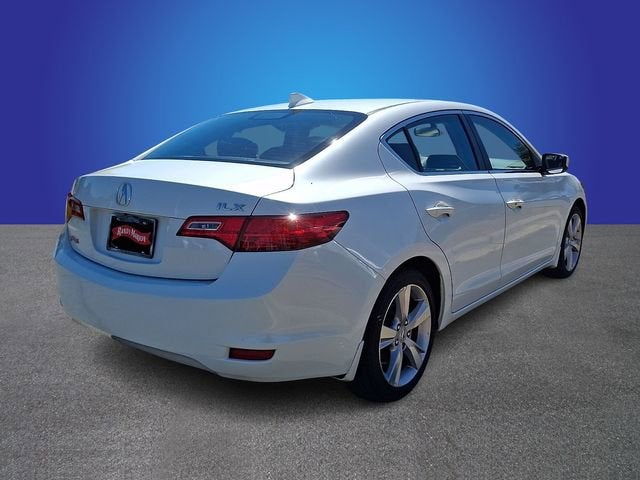 2014 Acura ILX 4DR SDN 2.0L