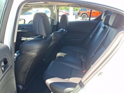 2014 Acura ILX 4DR SDN 2.0L