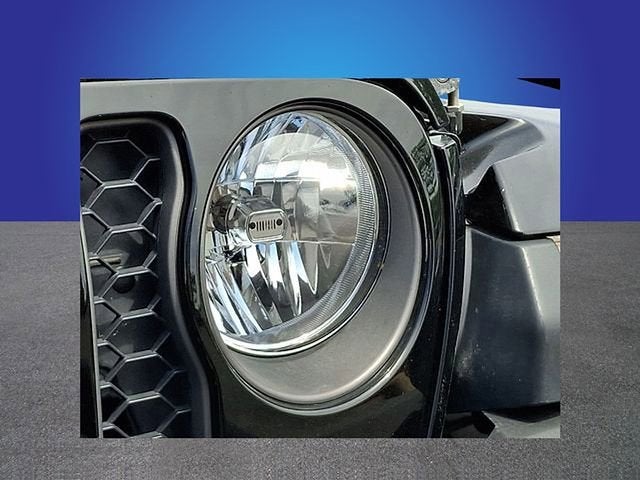 2022 Jeep WRANGLER Base