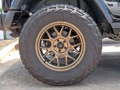 2022 Jeep WRANGLER Base