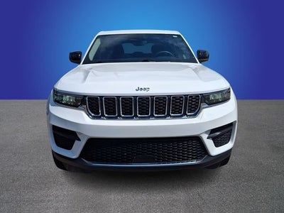 2023 Jeep Grand Cherokee Laredo