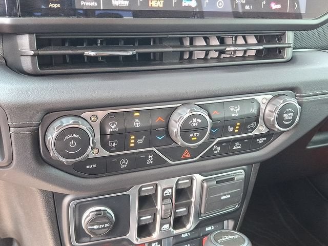 2024 Jeep Gladiator Rubicon X