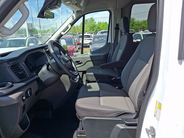 2024 Ford Transit Passenger Wagon XL