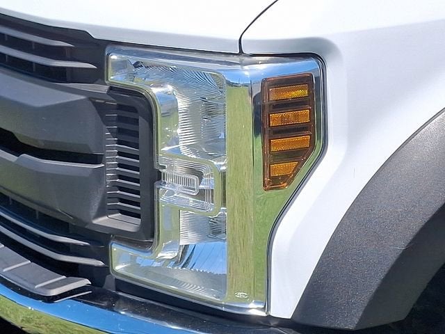 2018 Ford Super Duty F-550 DRW XL