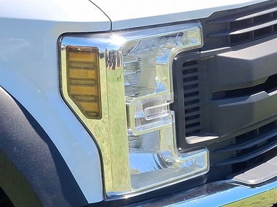2018 Ford Super Duty F-550 DRW XL