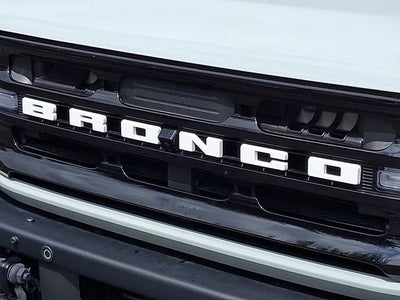 2024 Ford Bronco Outer Banks