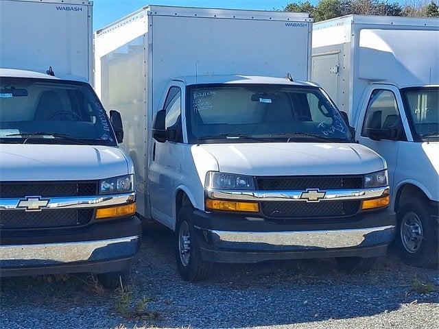 2024 Chevrolet Express Cutaway 3500 1WT