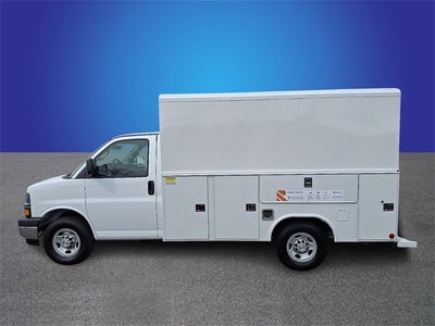 2025 Chevrolet Express Cutaway 3500 1WT