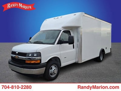 2025 Chevrolet Express Cutaway 3500 1WT
