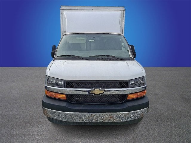 2024 Chevrolet Express Cutaway 3500 1WT