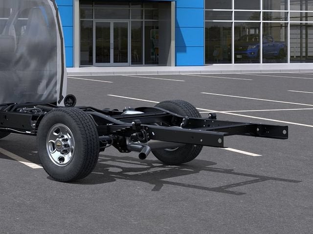 2025 Chevrolet Express Cutaway 3500 1WT