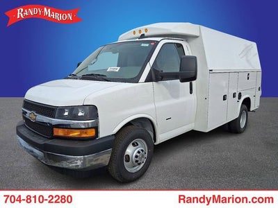 2025 Chevrolet Express Cutaway 3500 1WT
