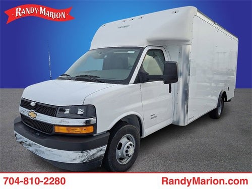 2025 Chevrolet Express Cutaway 3500 1WT