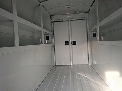 2024 Chevrolet Express Cutaway 3500 1WT