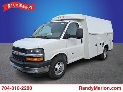 2025 Chevrolet Express Cutaway 3500 1WT