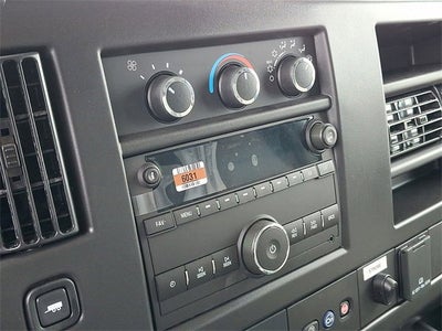 2025 Chevrolet Express Cutaway 3500 1WT