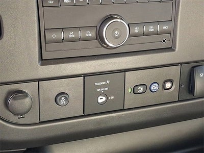 2025 Chevrolet Express Cutaway 3500 1WT