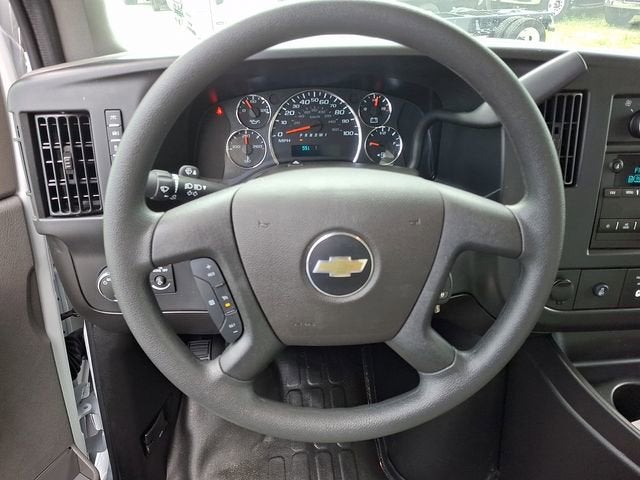 2026 Chevrolet Express Cutaway 3500 1WT
