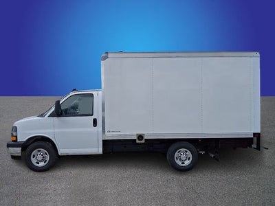 2026 Chevrolet Express Cutaway 3500 1WT