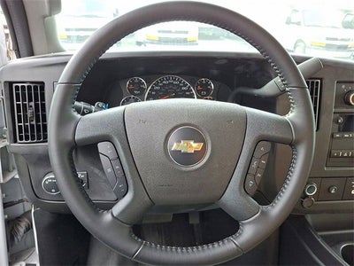 2023 Chevrolet Express Cutaway 3500 1WT