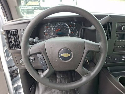 2026 Chevrolet Express Cutaway 3500 1WT