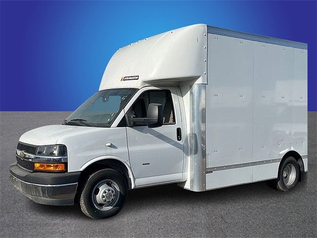 2023 Chevrolet Express Cutaway 3500 Work Van