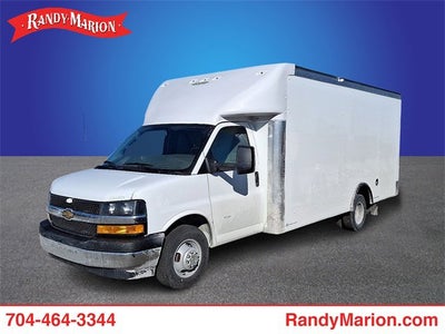 2025 Chevrolet Express Cutaway 3500 1WT