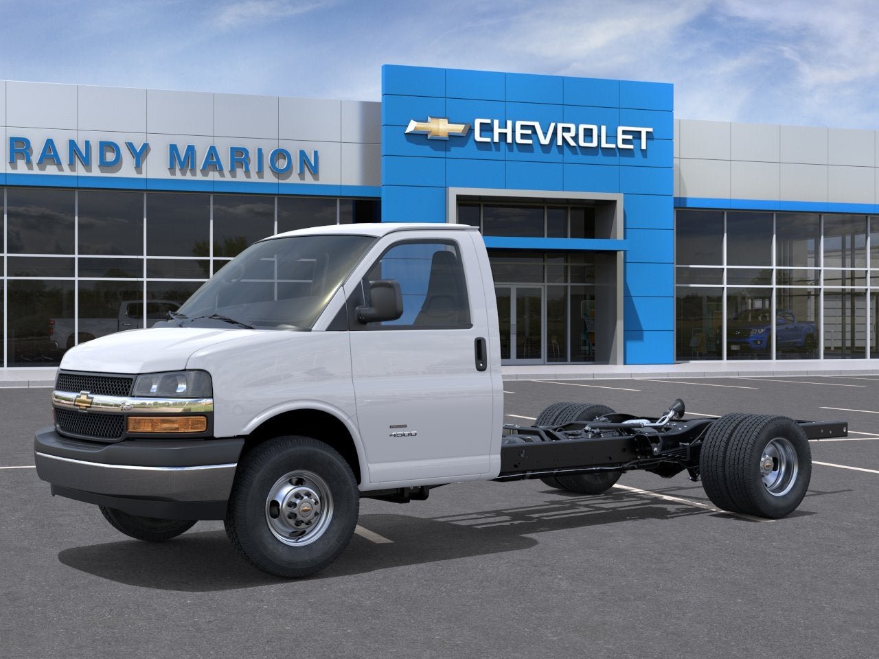 2026 Chevrolet Express Cutaway 3500 1WT