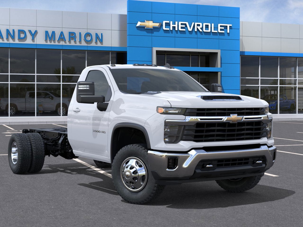 2025 Chevrolet Silverado 3500 HD Chassis Cab LT