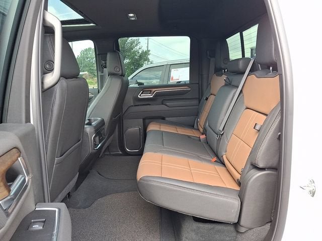 2025 Chevrolet Silverado 3500 HD High Country