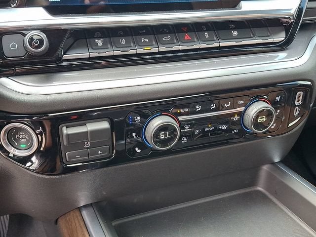 2025 Chevrolet Silverado 3500 HD High Country