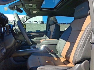 2025 Chevrolet Silverado 3500 HD High Country