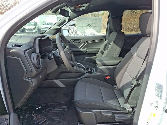 2025 Chevrolet Colorado WT/LT