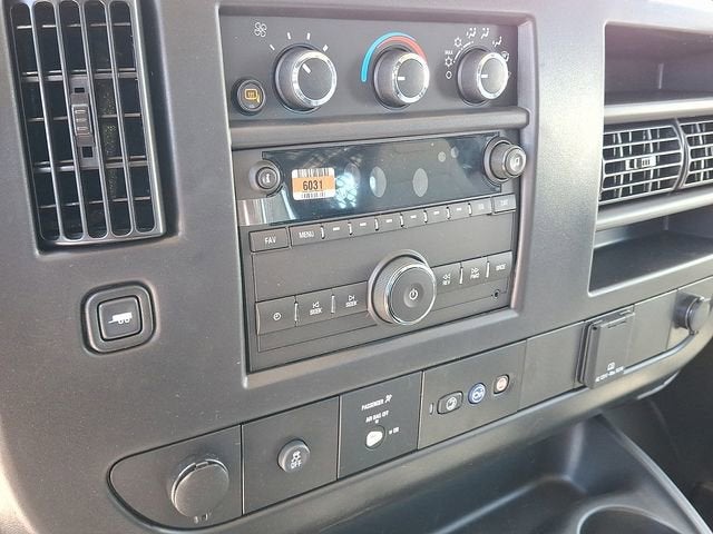2026 Chevrolet Express Cargo Work Van - Photo 6