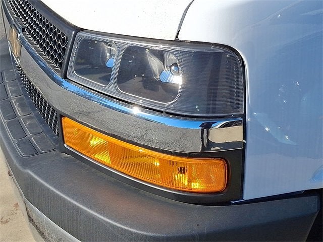 2024 Chevrolet Express Cargo 2500 WT