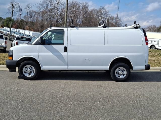 2025 Chevrolet Express Cargo 2500 WT
