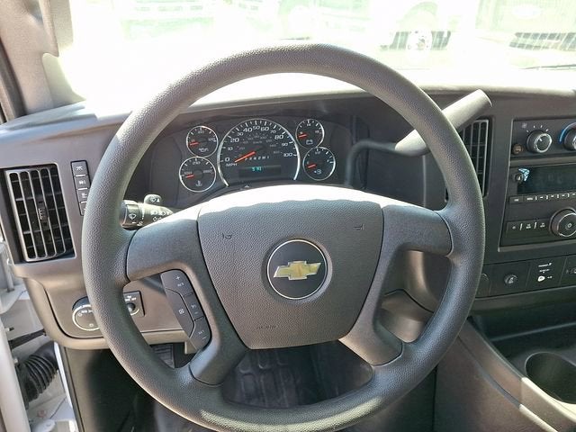 2026 Chevrolet Express Cargo 1WT