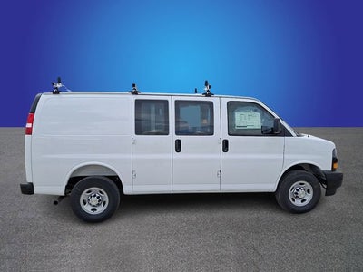 2026 Chevrolet Express Cargo 1WT