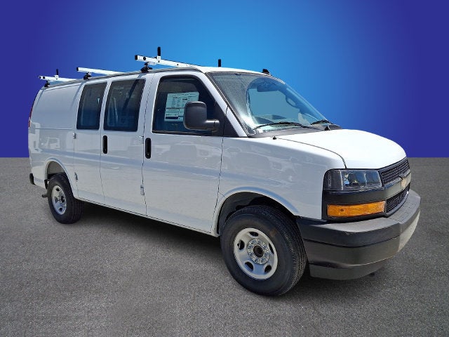 2026 Chevrolet Express Cargo 1WT