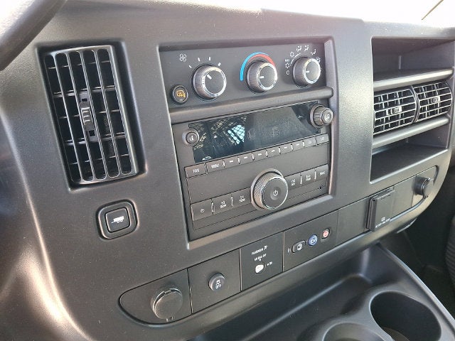 2026 Chevrolet Express Cargo 1WT