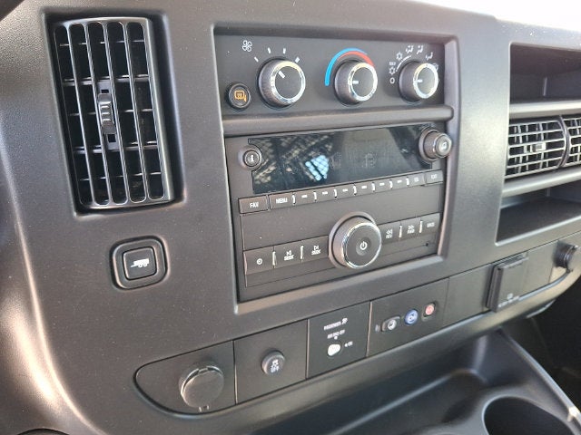 2026 Chevrolet Express Cargo 1WT
