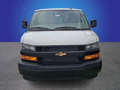 2025 Chevrolet Express Cargo WT