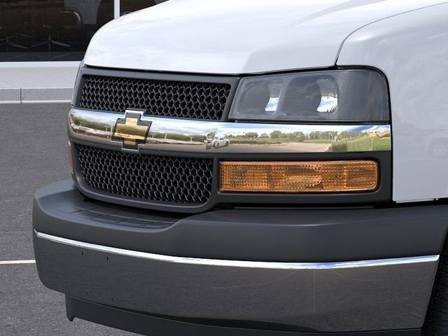 2026 Chevrolet Express Cargo 1WT