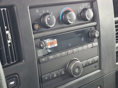 2025 Chevrolet Express Cargo WT