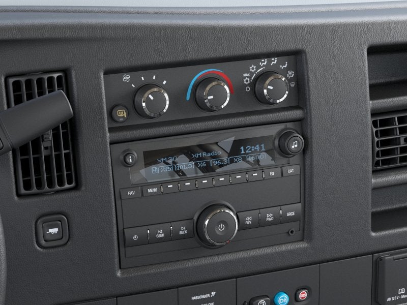 2024 Chevrolet Express Cargo 2500 WT