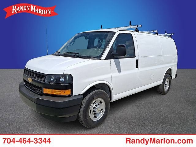 2026 Chevrolet Express's photo