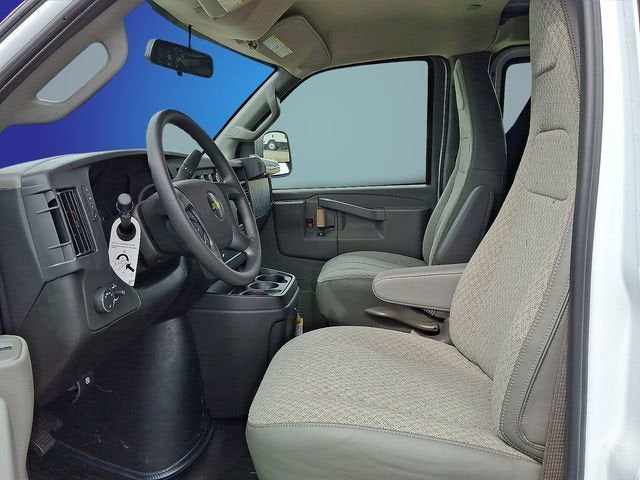 2024 Chevrolet Express Cargo 2500 WT