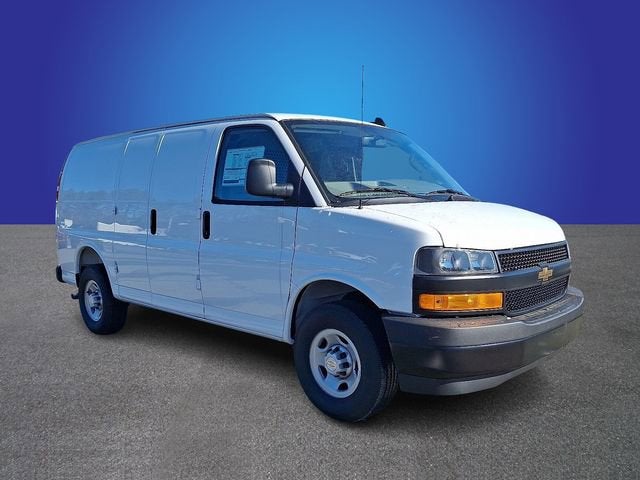 2025 Chevrolet Express Cargo 2500 WT